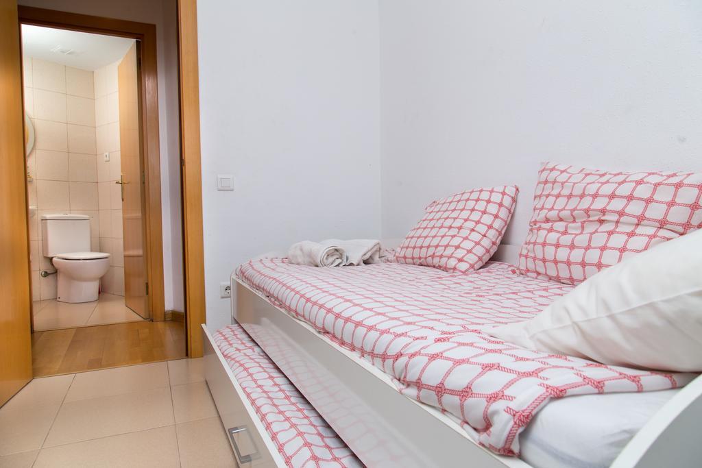 New & Sunny Apartment Barcelona Exterior foto